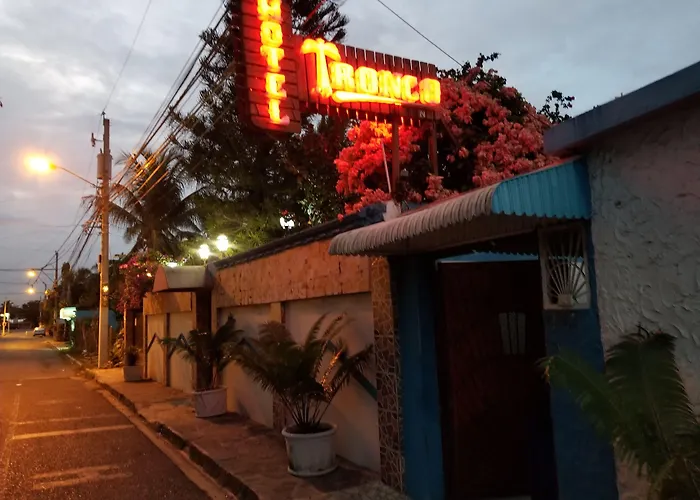 Hotel El Tronco Inc